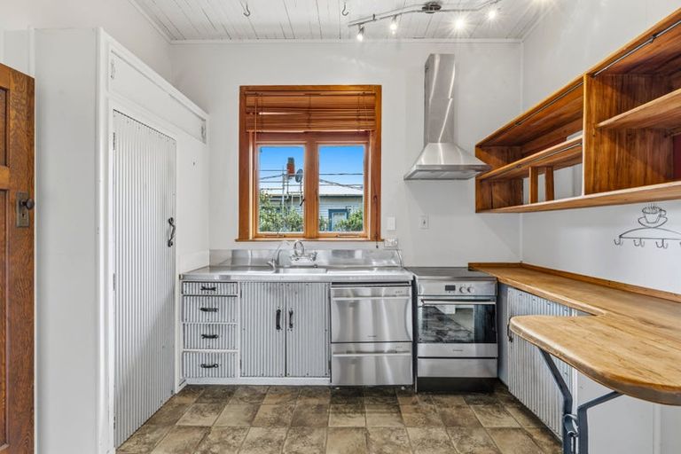 Photo of property in 35 Aroha View Avenue, Te Aroha, 3320