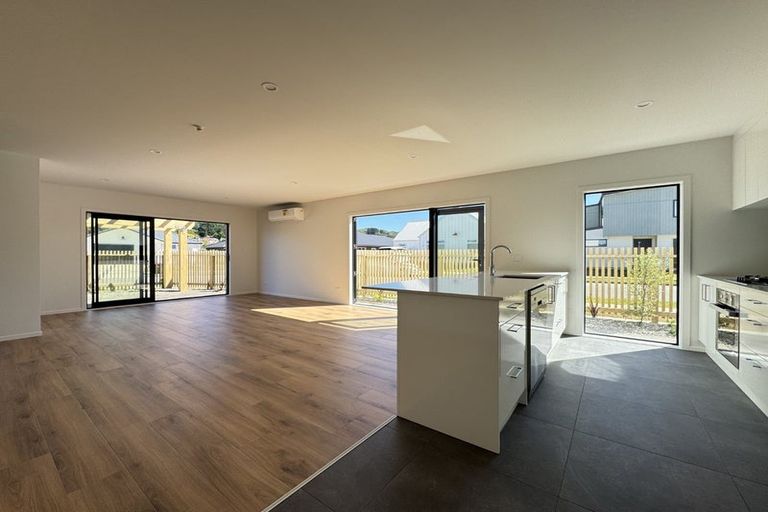 Photo of property in 15 Te Ara O Toroa, Wainuiomata, Lower Hutt, 5014