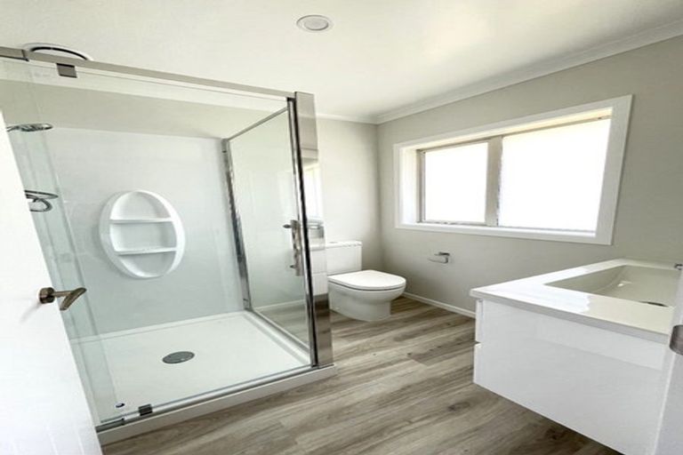 Photo of property in 54b Costley Street, Carterton, 5713