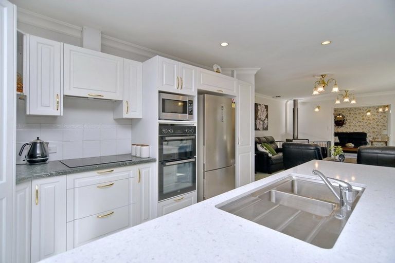 Photo of property in 24 Magnolia Boulevard, Kaiapoi, 7630