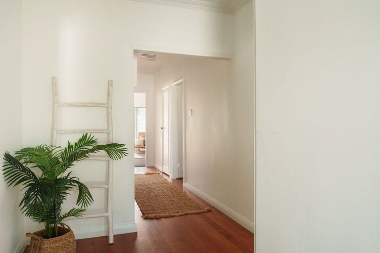 Photo of property in 13 Burrows Street, Tauranga South, Tauranga, 3112