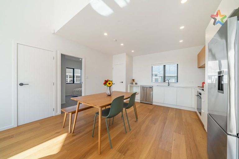 Photo of property in 24a Fraser Crescent, Elderslea, Upper Hutt, 5018