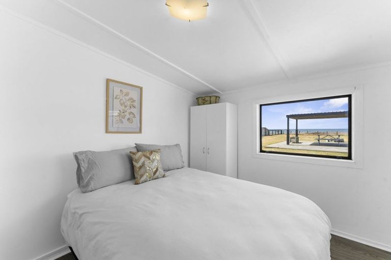 Photo of property in 95 Pukehina Parade, Pukehina, Te Puke, 3189