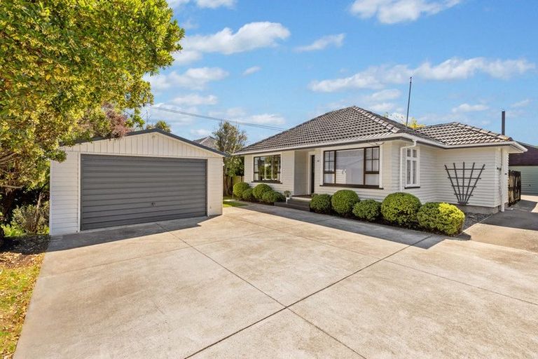 Photo of property in 67 Coopers Road, Dallington, Christchurch, 8061