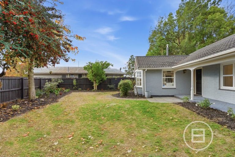 Photo of property in 7 Quinton Place, Bishopdale, Christchurch, 8053