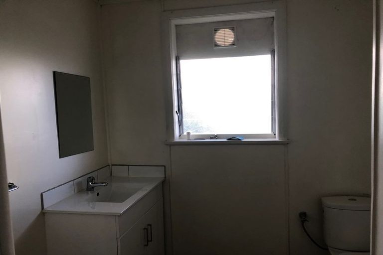 Photo of property in 45 Pine Avenue, Ebdentown, Upper Hutt, 5018