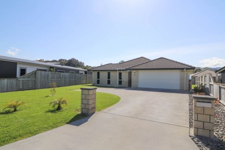 Photo of property in 7 Wakatere Place, Thames, 3500
