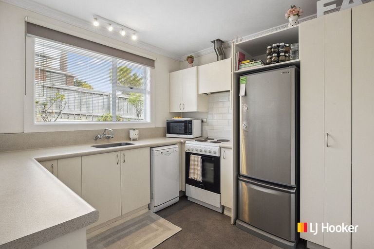 Photo of property in 268 Kenmure Road, Kenmure, Dunedin, 9011