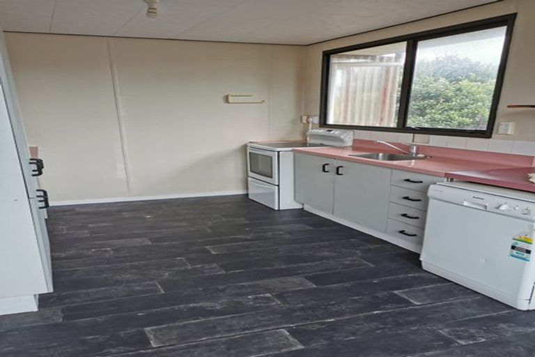 Photo of property in 14 Awatea Street, Ranui, Porirua, 5024