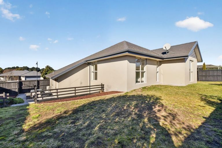 Photo of property in 43 Puhara Avenue, Parklands, Christchurch, 8083
