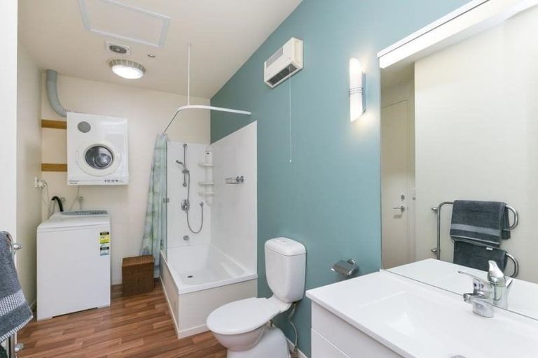 Photo of property in De Vere Apartments, 23/23 Tennyson Street, Te Aro, Wellington, 6011