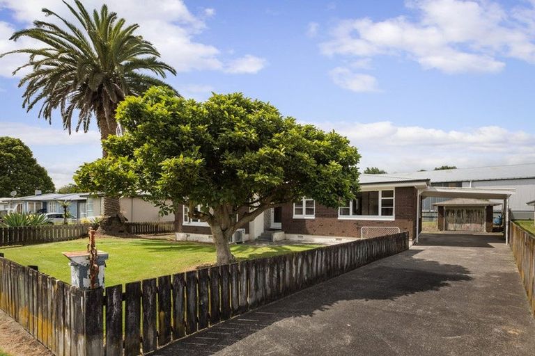 Photo of property in 18 Lee Avenue, Paeroa, 3600