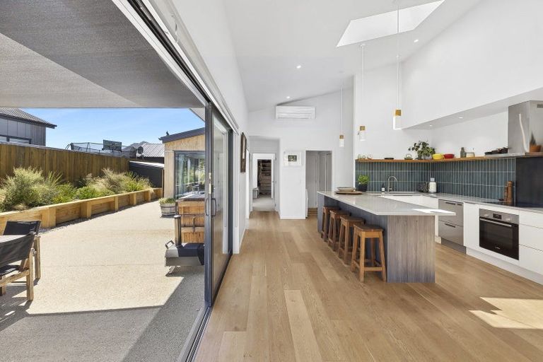 Photo of property in 14 Pounamu Avenue, Albert Town, Wanaka, 9305