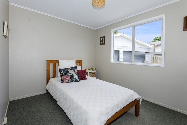 Photo of property in 27 Paramount Parade, Tikipunga, Whangarei, 0112
