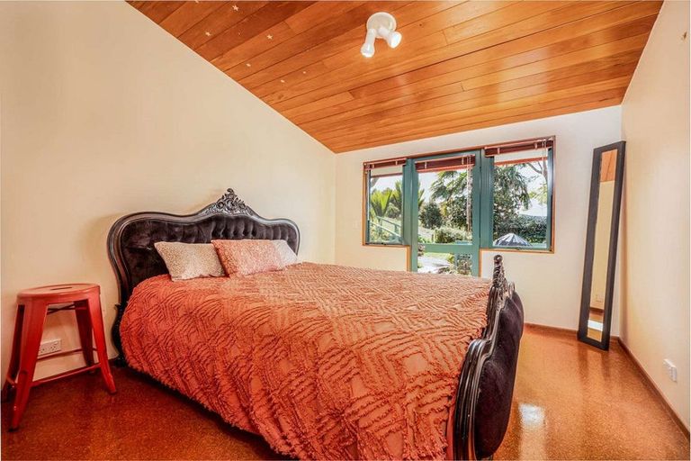 Photo of property in 73 Hone Heke Road, Kerikeri, 0230