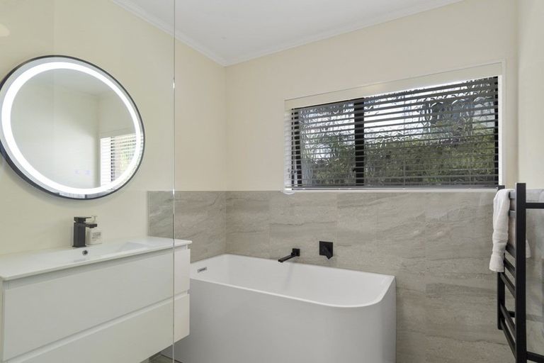 Photo of property in 15 James Cook Drive, Welcome Bay, Tauranga, 3112