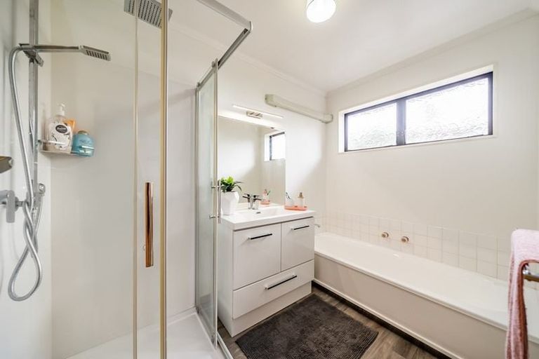 Photo of property in 28a Trafalgar Street, Waiwhetu, Lower Hutt, 5010