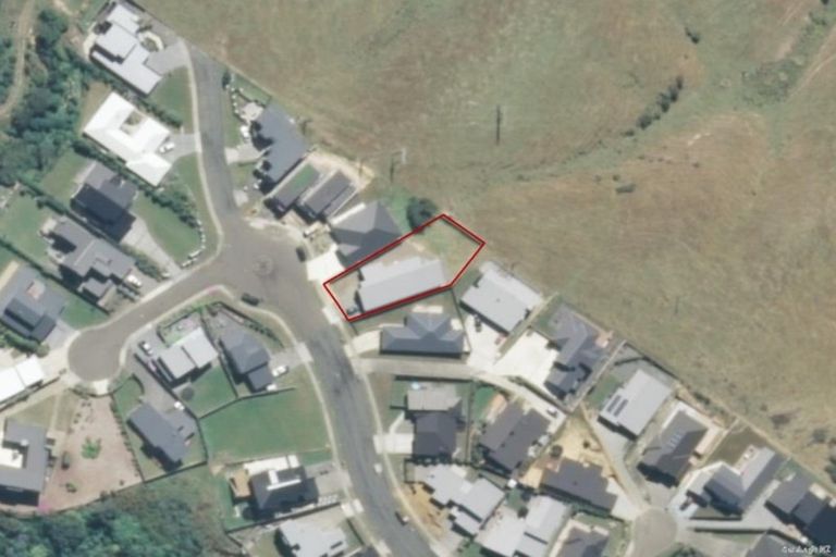 Photo of property in 52 Mo Street, Camborne, Porirua, 5026