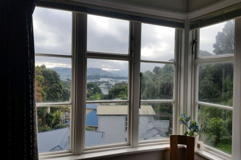 Photo of property in 93 Monorgan Road, Strathmore Park, Wellington, 6022