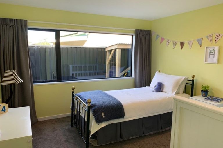 Photo of property in 32 Kingan Road, Luggate, Cromwell, 9383