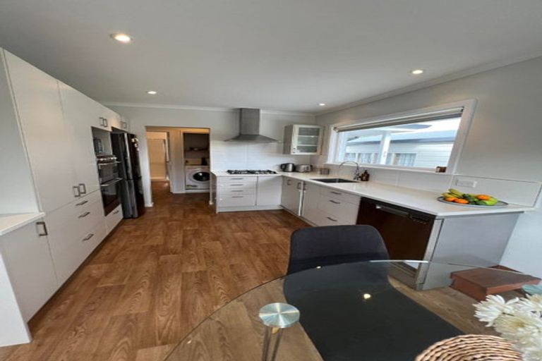 Photo of property in 1/69 Dunedin Street, Redwood, Christchurch, 8051