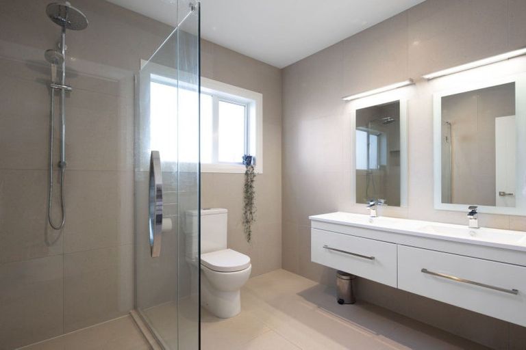 Photo of property in 21 Longbow Terrace, Flagstaff, Hamilton, 3210