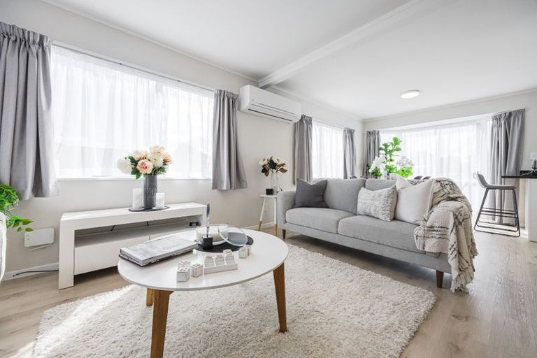 Photo of property in 4/73 Vintage Drive, Henderson, Auckland, 0612