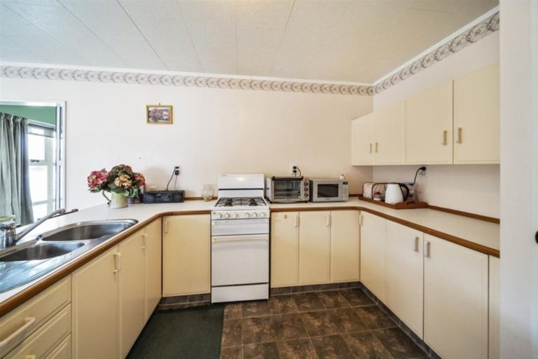 Photo of property in 57 Murray Avenue, Hawera, 4610