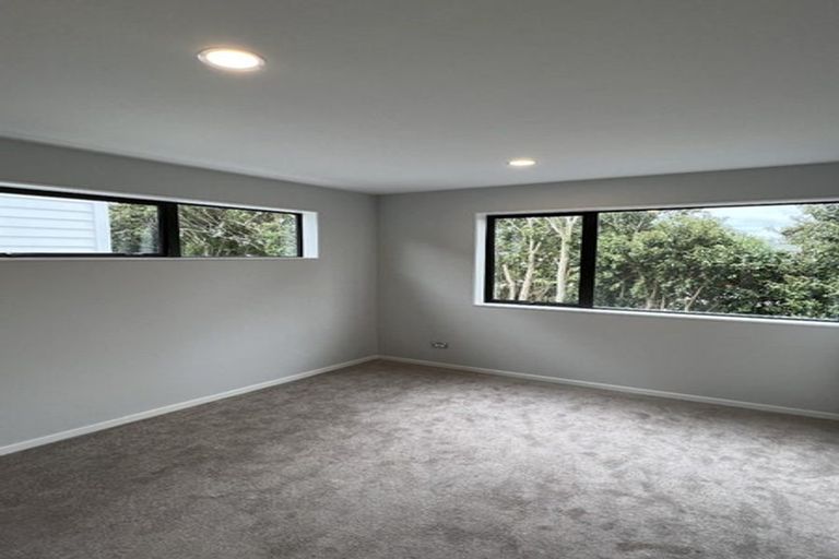 Photo of property in 5 Combat Street, Papakura, 2110