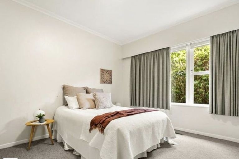 Photo of property in 4 Rimu Road, Kelburn, Wellington, 6012