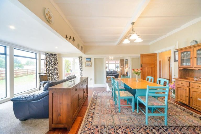 Photo of property in 60 Johnson Street, Bulls, 4818