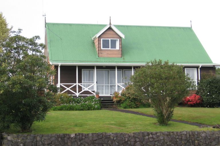 Photo of property in 18 Lewis Street, Glenview, Hamilton, 3206