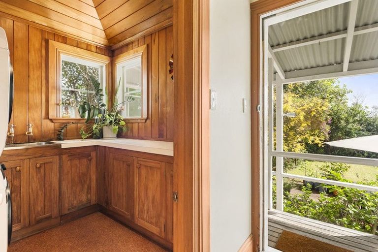 Photo of property in 5 Bayview Road, Hauraki, Auckland, 0622