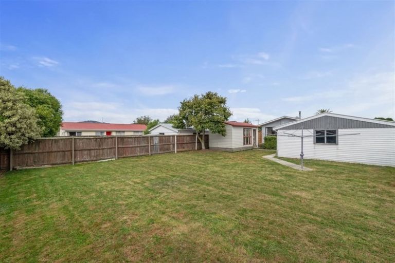 Photo of property in 82 Balcairn Street, Halswell, Christchurch, 8025