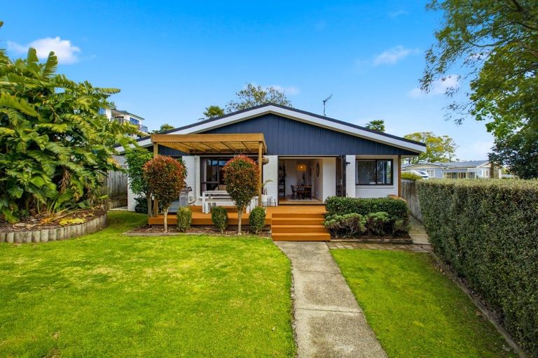 Photo of property in 265a Waitaha Road, Welcome Bay, Tauranga, 3112