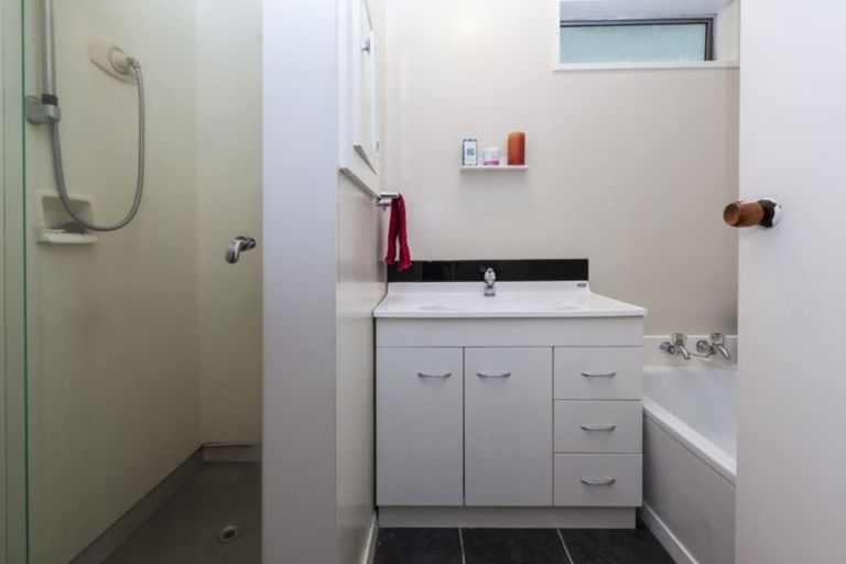 Photo of property in 1/41 Oldwood Street, Bishopdale, Christchurch, 8053