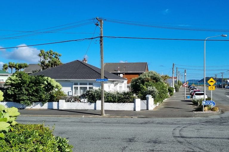 Photo of property in 34 Adelaide Street, Petone, Lower Hutt, 5012