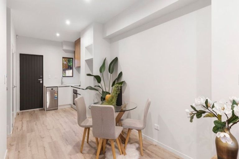 Photo of property in 26d Bellringer Road, Massey, Auckland, 0614