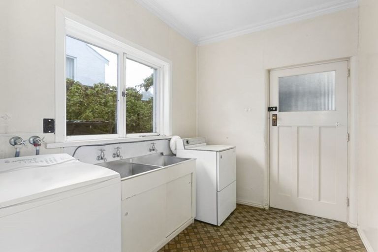Photo of property in 68 Elgin Road, Mornington, Dunedin, 9011