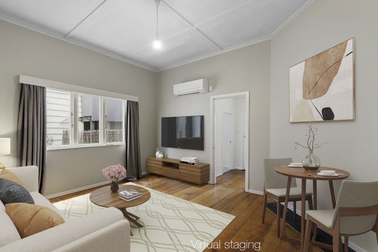 Photo of property in 23 Trent Street, Island Bay, Wellington, 6023