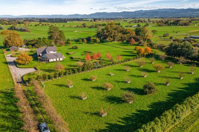 Photo of property in 348b Francis Line, East Taratahi, Carterton, 5792