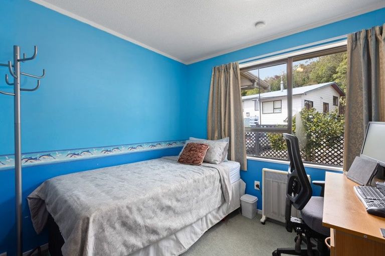 Photo of property in 52 Hathaway Avenue, Karori, Wellington, 6012