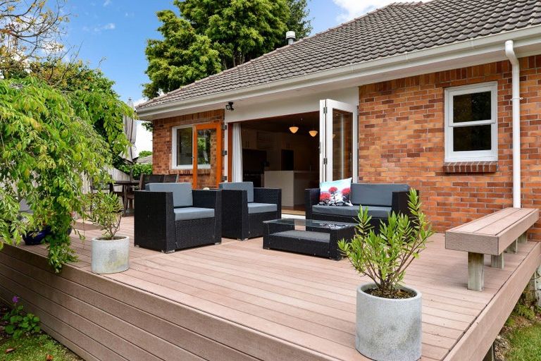 Photo of property in 6 Tamihana Avenue, Fairfield, Hamilton, 3214