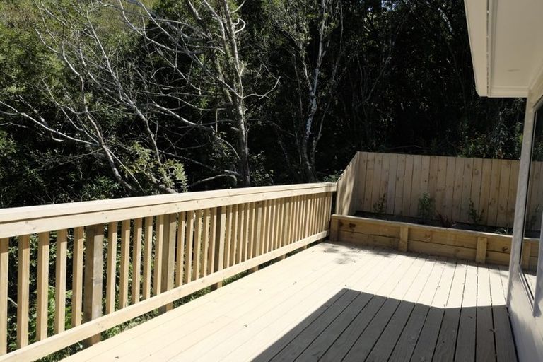 Photo of property in 4/102 Chester Road, Tawa, Wellington, 5028