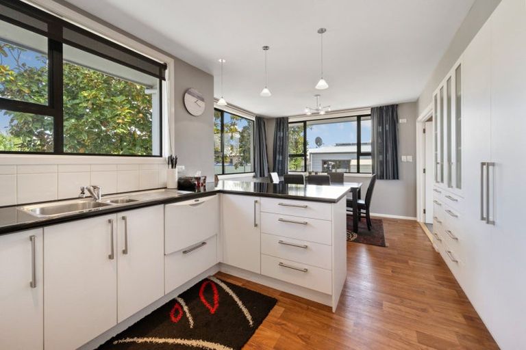 Photo of property in 26 Brandon Street, Alexandra, 9320