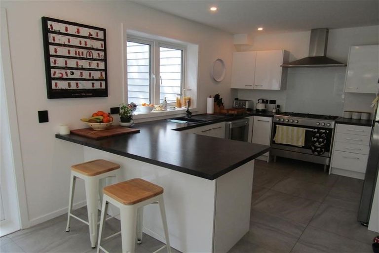 Photo of property in 34b Birch Terrace, Birchville, Upper Hutt, 5018