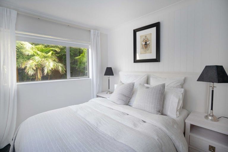 Photo of property in 4 Brandon Road, Manly, Whangaparaoa, 0930