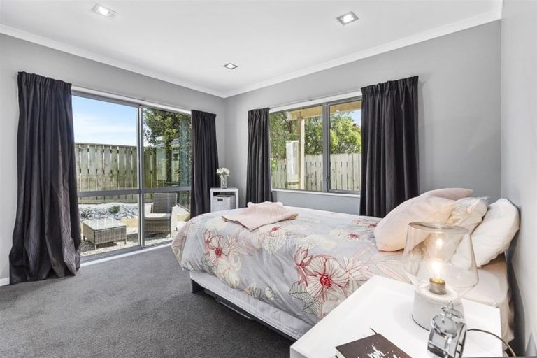 Photo of property in 143a Dimock Street, Titahi Bay, Porirua, 5022