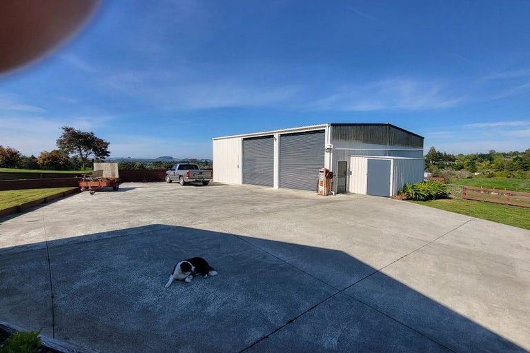 Photo of property in 1 Watts Street, Waipawa, 4210