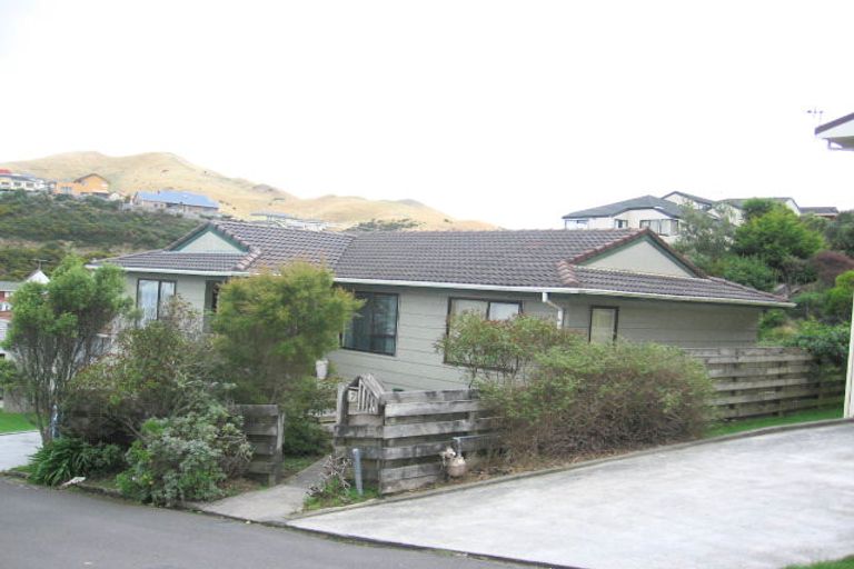 Photo of property in 7 Tullamore Way, Johnsonville, Wellington, 6037